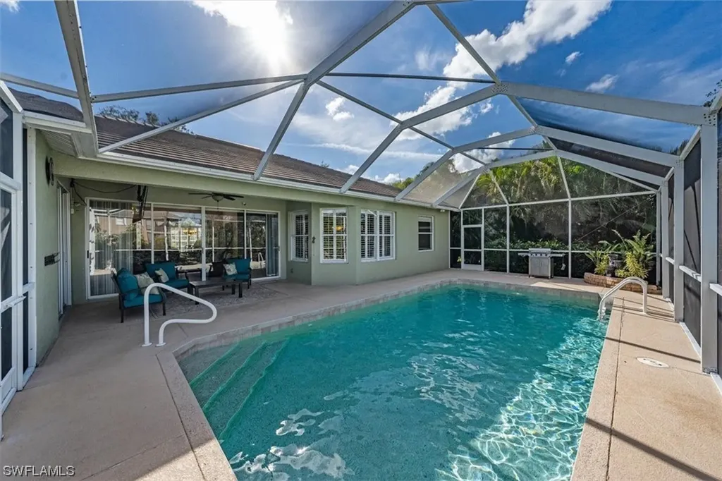 8421 Laurel Lakes Boulevard Naples FL 34119