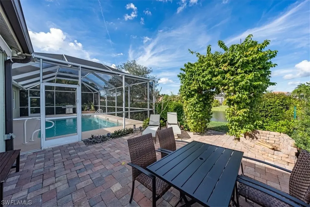 8421 Laurel Lakes Boulevard Naples FL 34119