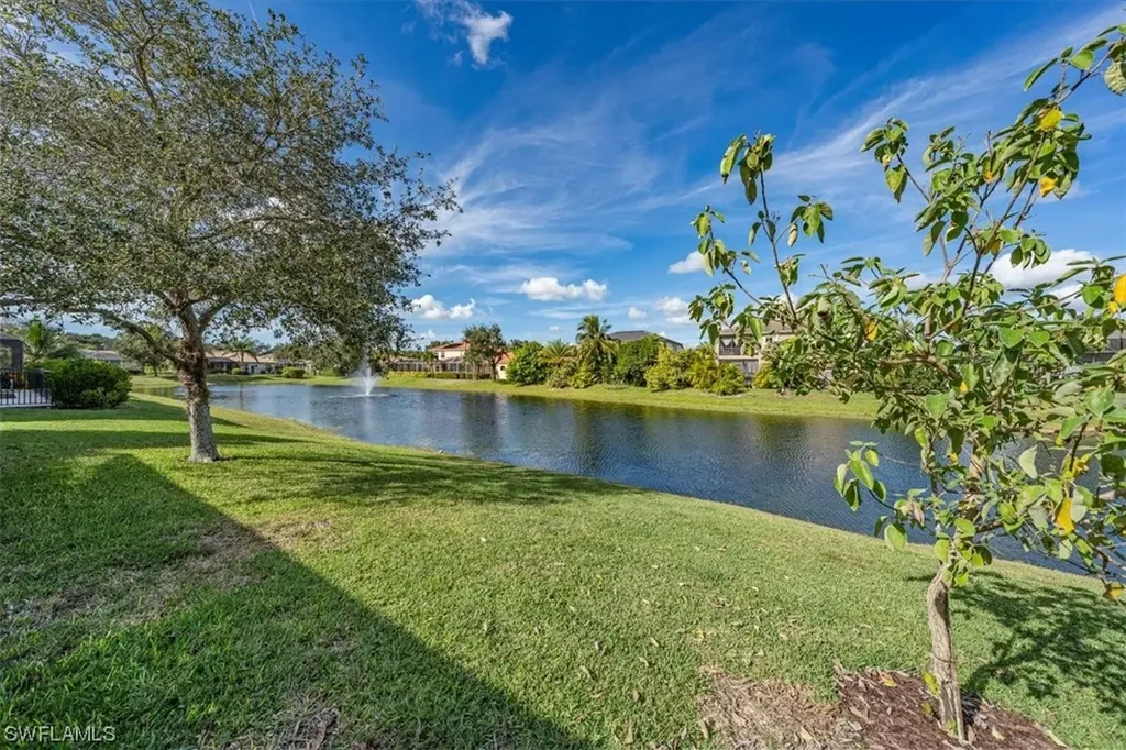 8421 Laurel Lakes Boulevard Naples FL 34119