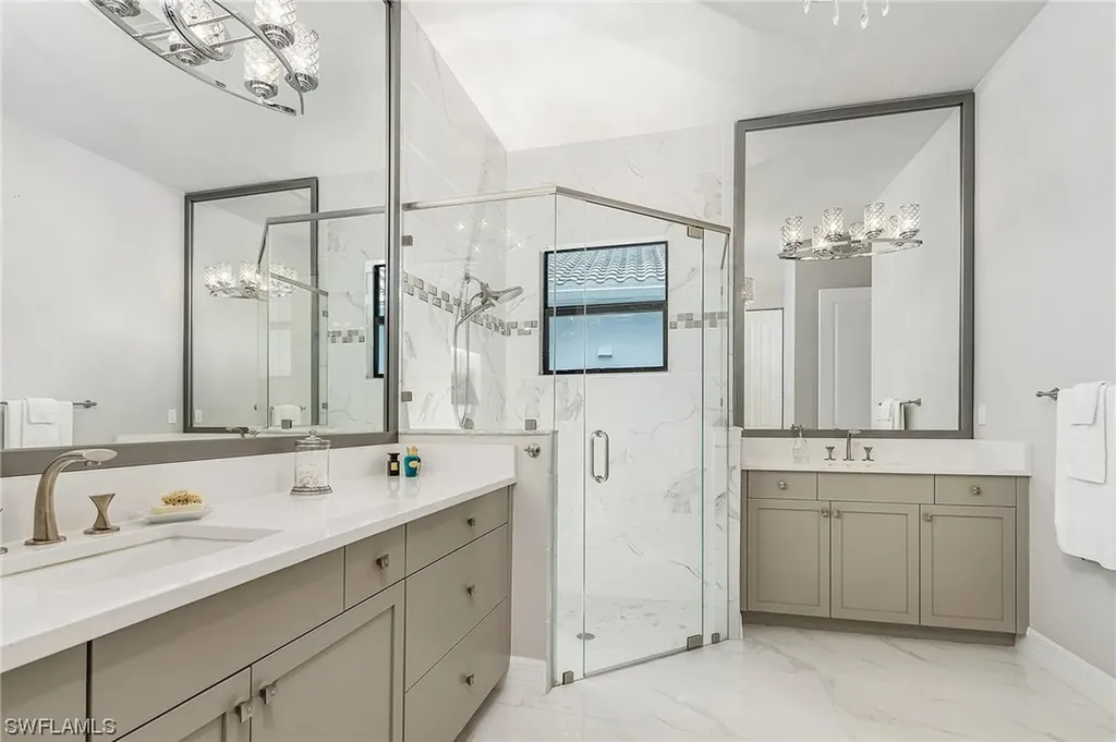 4512 Aurora Street Naples FL 34119