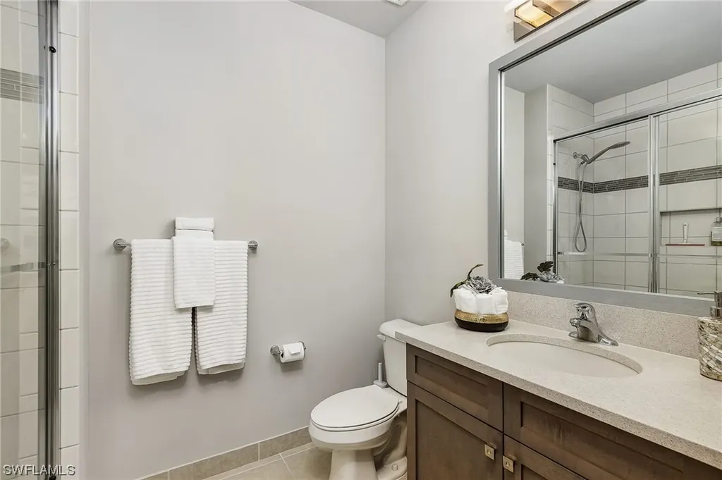 4512 Aurora Street Naples FL 34119