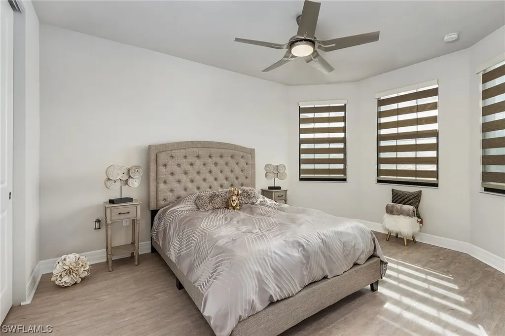 4512 Aurora Street Naples FL 34119