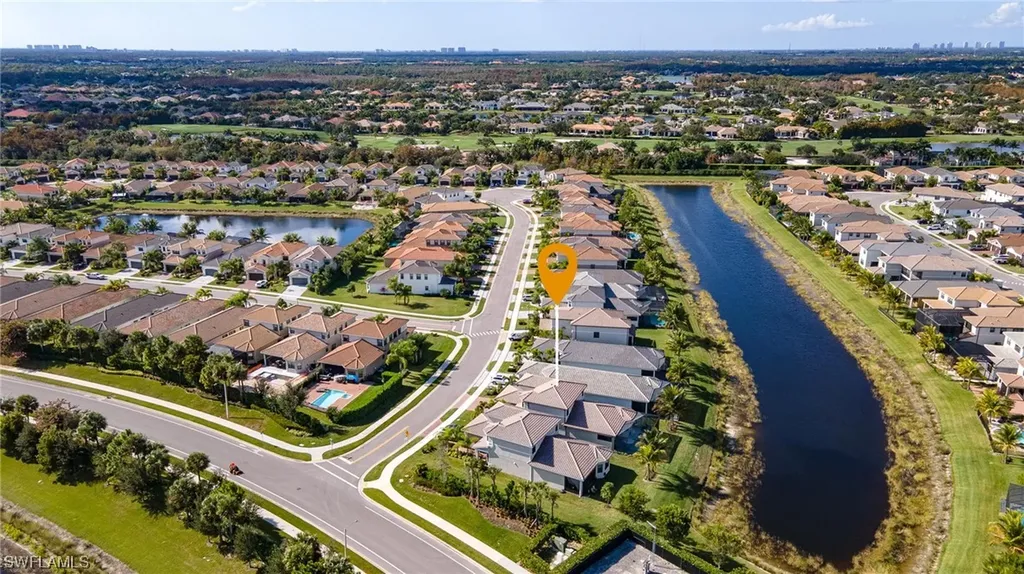4512 Aurora Street Naples FL 34119