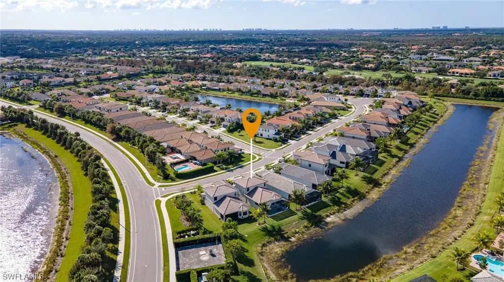 4512 Aurora Street Naples FL 34119