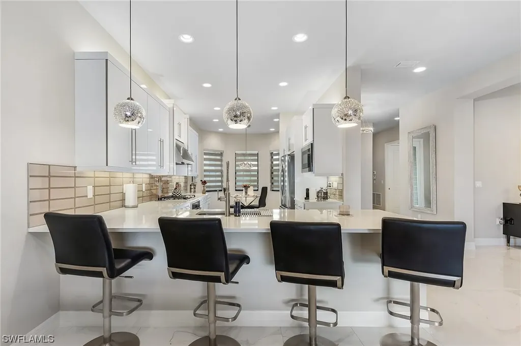 4512 Aurora Street Naples FL 34119