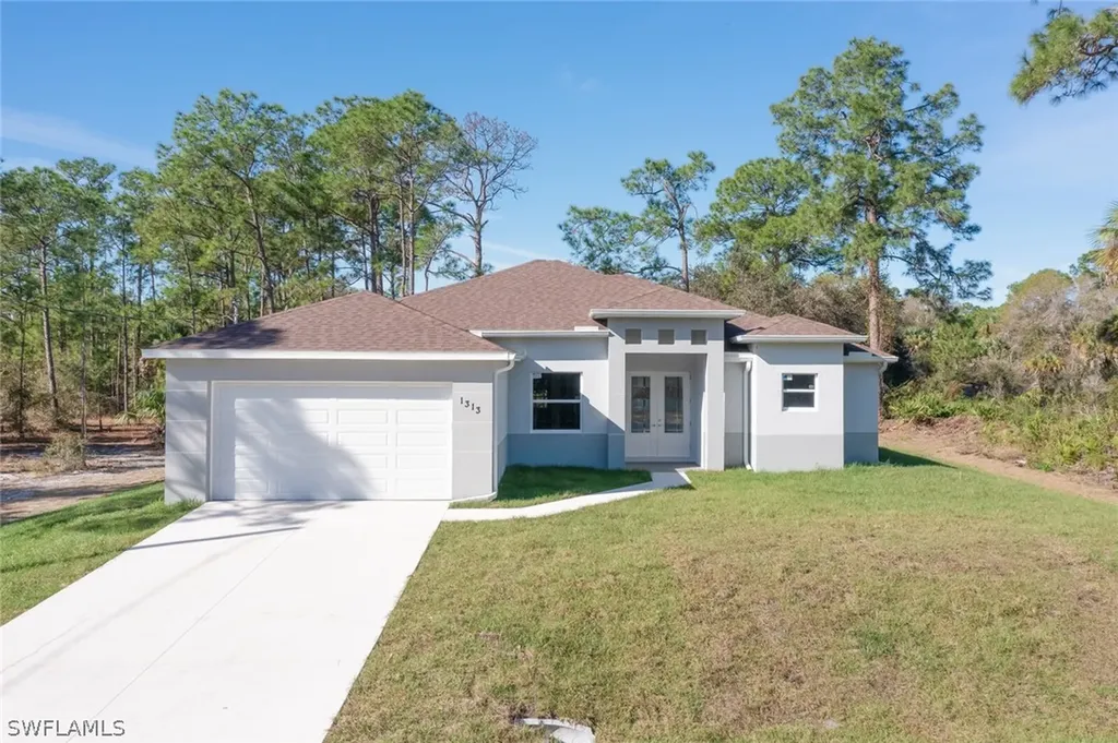 1021 Bell Boulevard S Lehigh Acres FL 33974