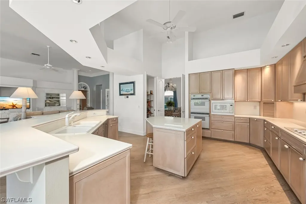 690 Lismore Lane Naples FL 34108