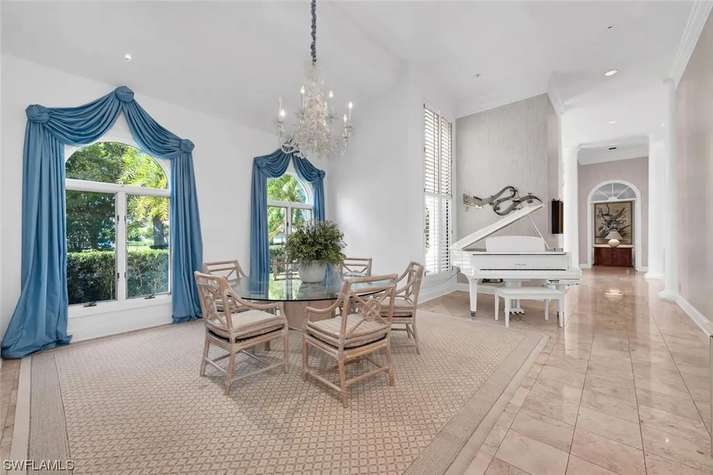 690 Lismore Lane Naples FL 34108