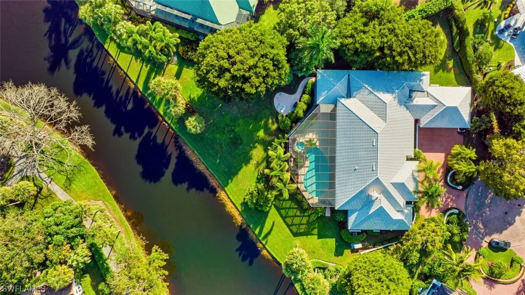 690 Lismore Lane Naples FL 34108