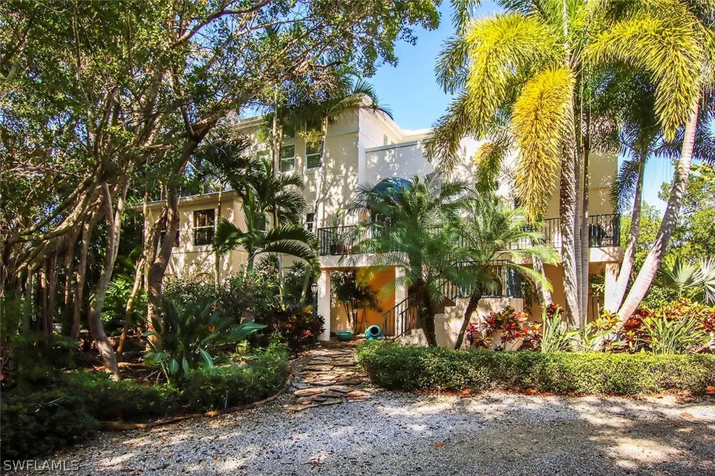 500 Kinzie Island Court Sanibel FL 33957
