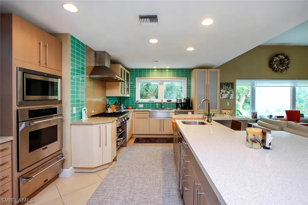 500 Kinzie Island Court Sanibel FL 33957