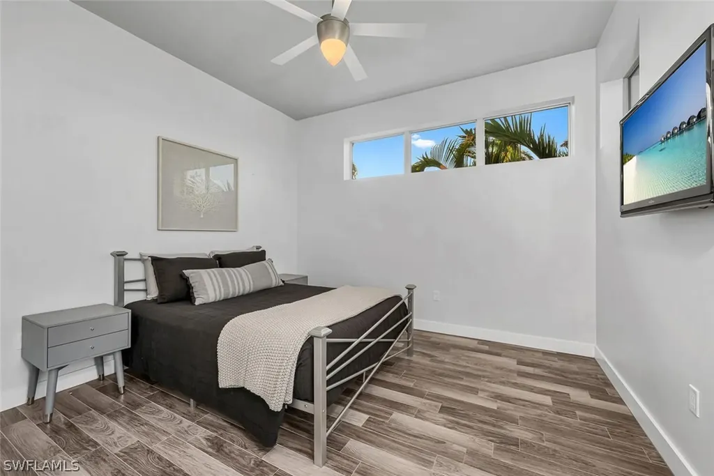1807 Snook Drive Naples FL 34102