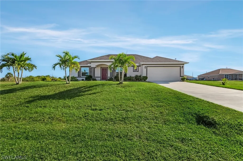 527 NW 25th Place Cape Coral FL 33993