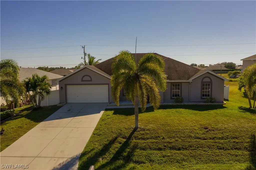 1006 NE 15th Street Cape Coral FL 33909