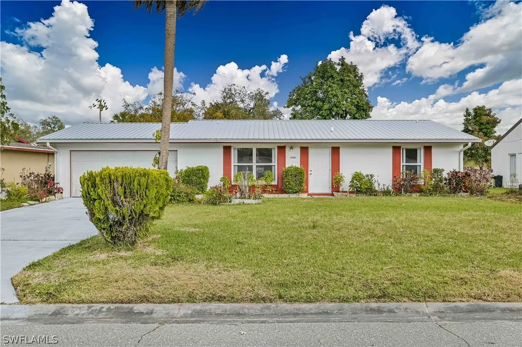 4086 Rainbow Circle Labelle FL 33935