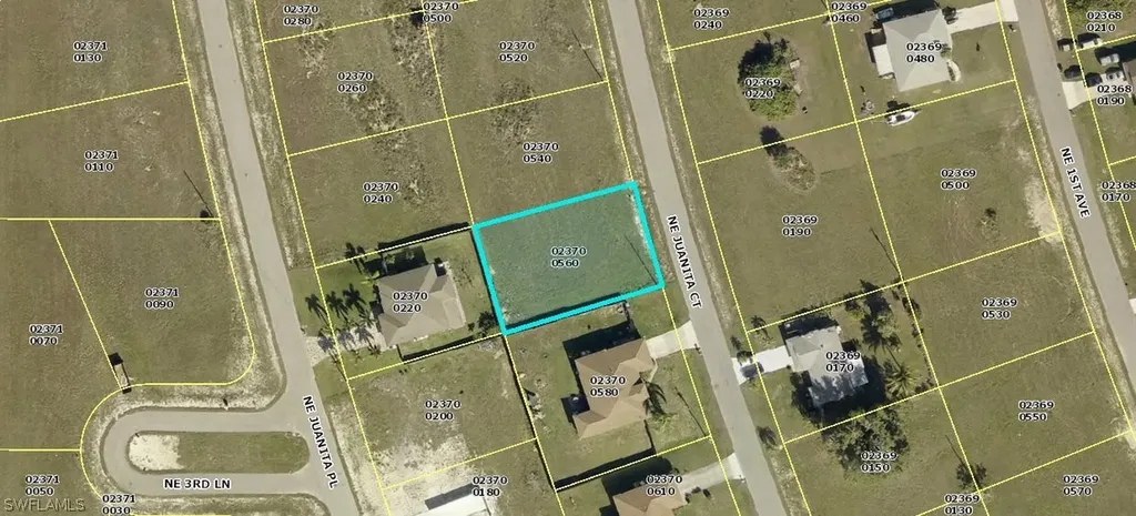 454 NE Juanita Court Cape Coral FL 33909