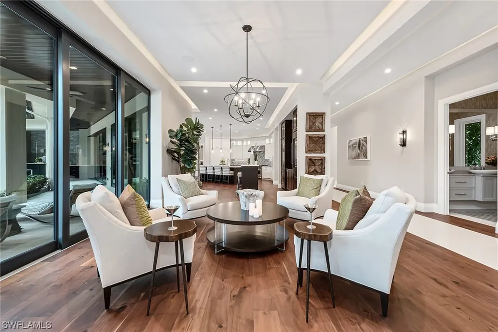 254 Ridge Drive Naples FL 34108