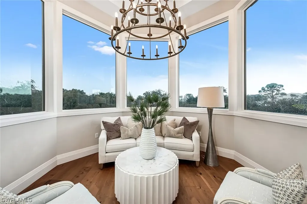 254 Ridge Drive Naples FL 34108