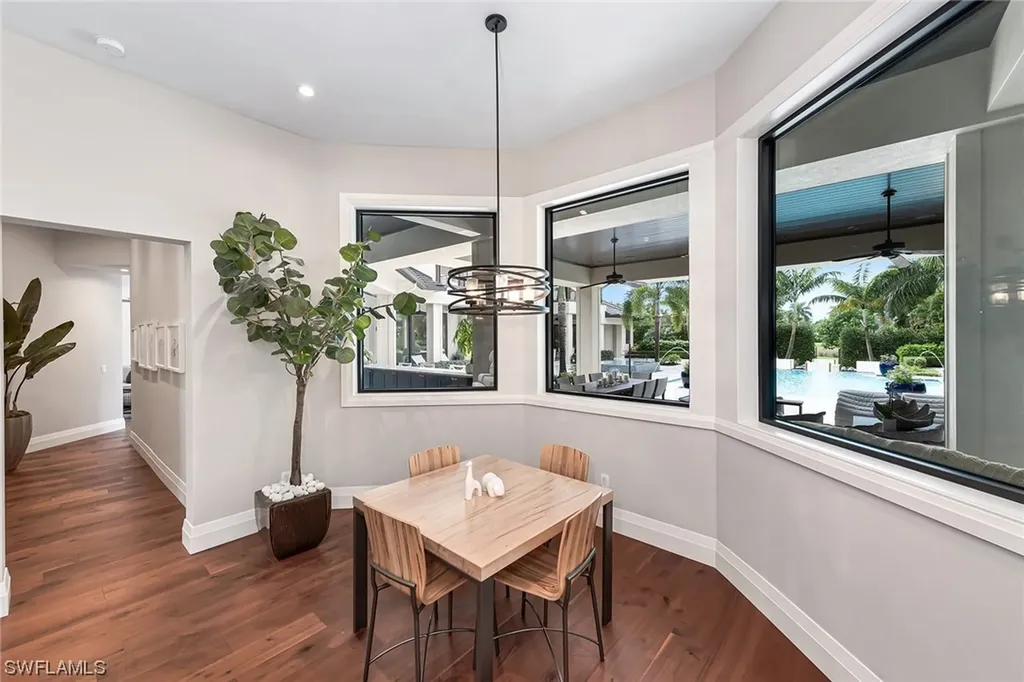 254 Ridge Drive Naples FL 34108