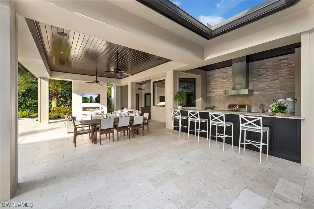 254 Ridge Drive Naples FL 34108