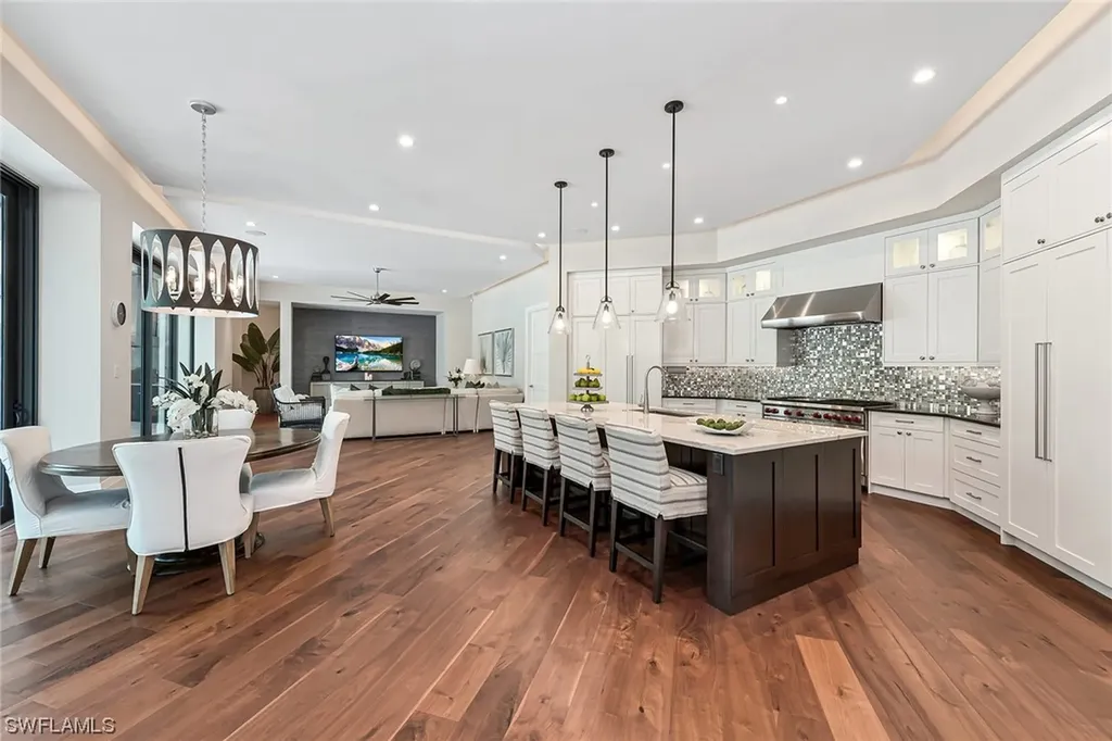 254 Ridge Drive Naples FL 34108