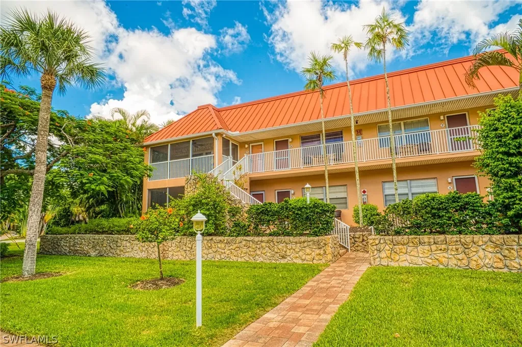 805 E Gulf Drive Sanibel FL 33957
