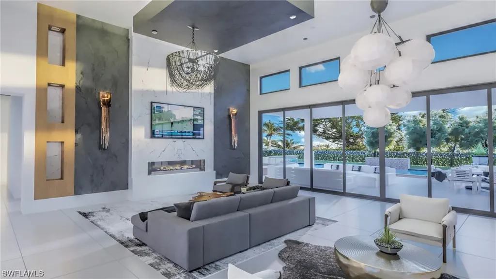 817 Buttonbush Lane Naples FL 34108