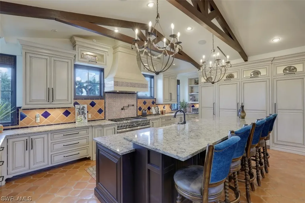 10080 Gulf Shore Drive Naples FL 34108