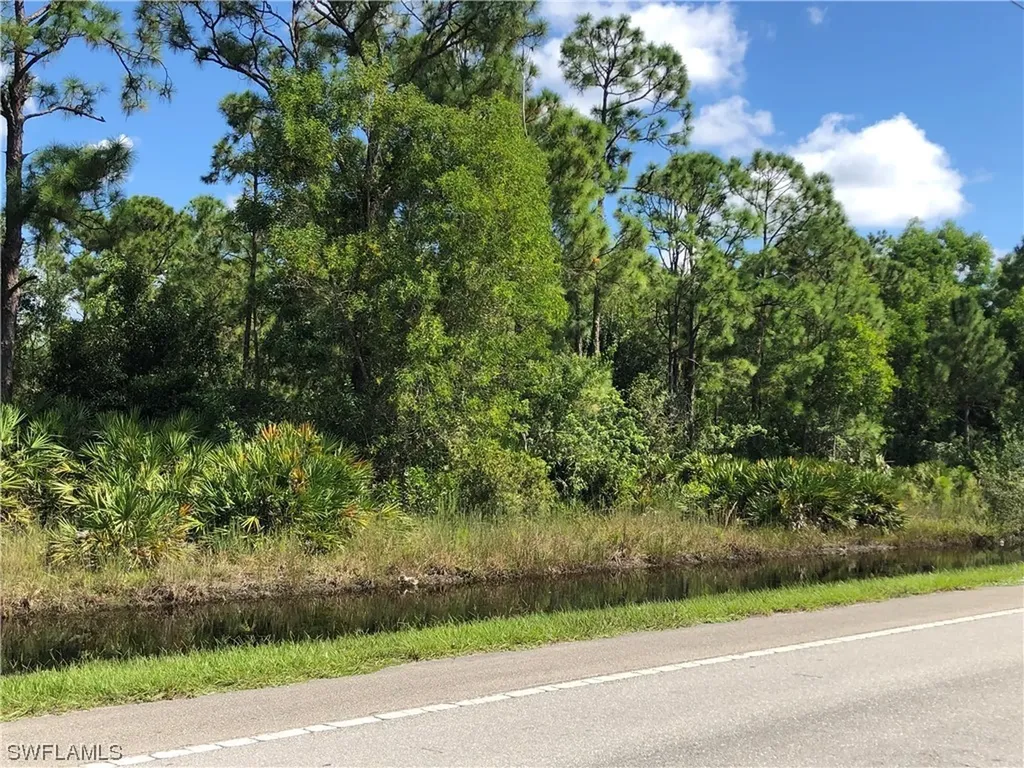 19665 Immokalee Road Naples FL 34120