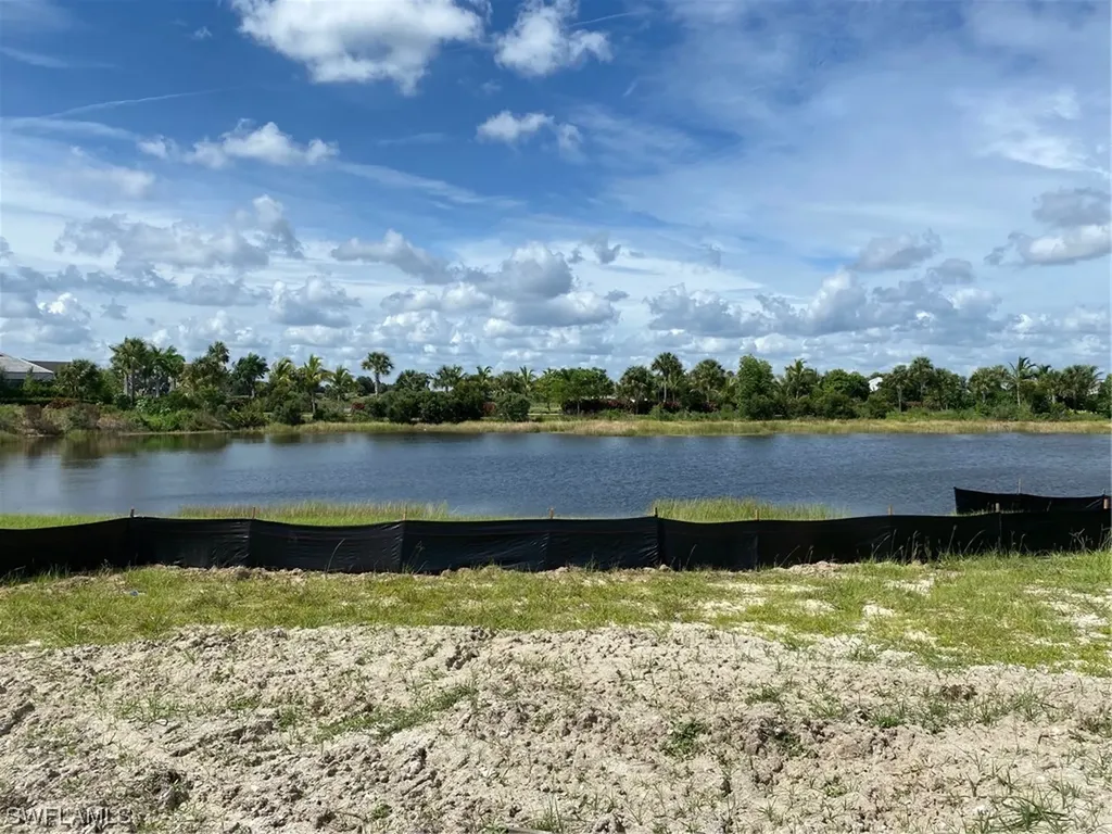 3211 Cotuit Lane Naples FL 34114