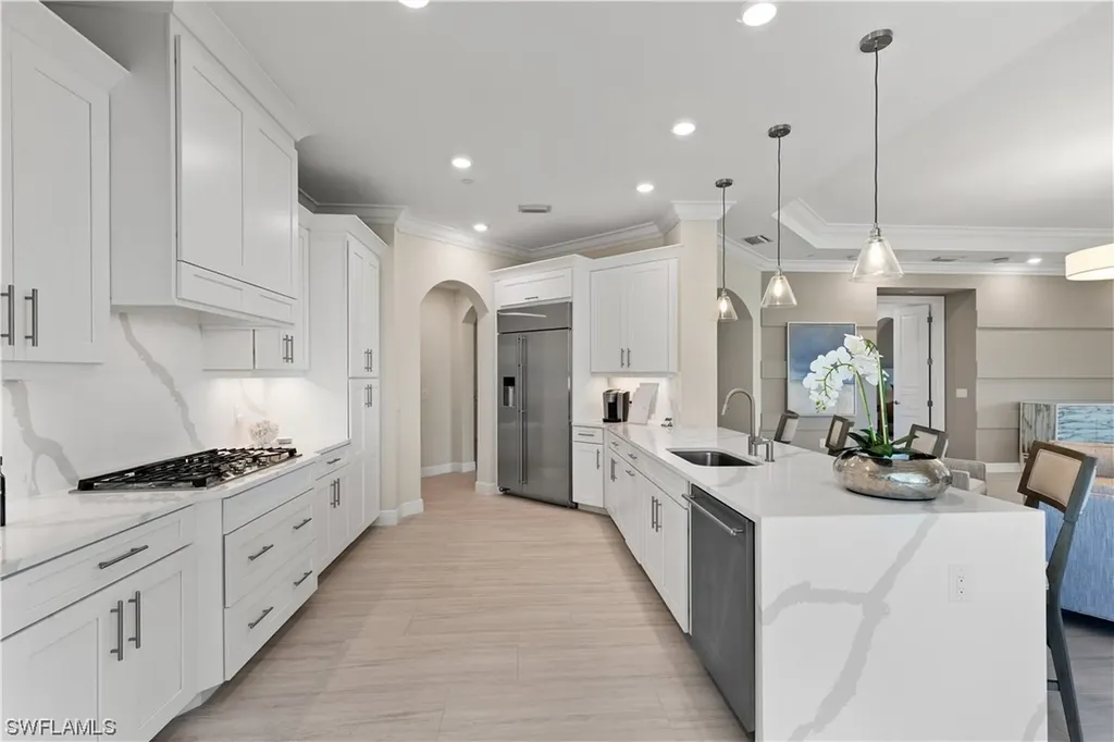 16347 Viansa Way Naples FL 34110