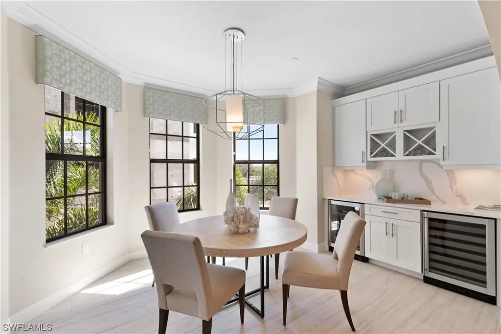 16347 Viansa Way Naples FL 34110