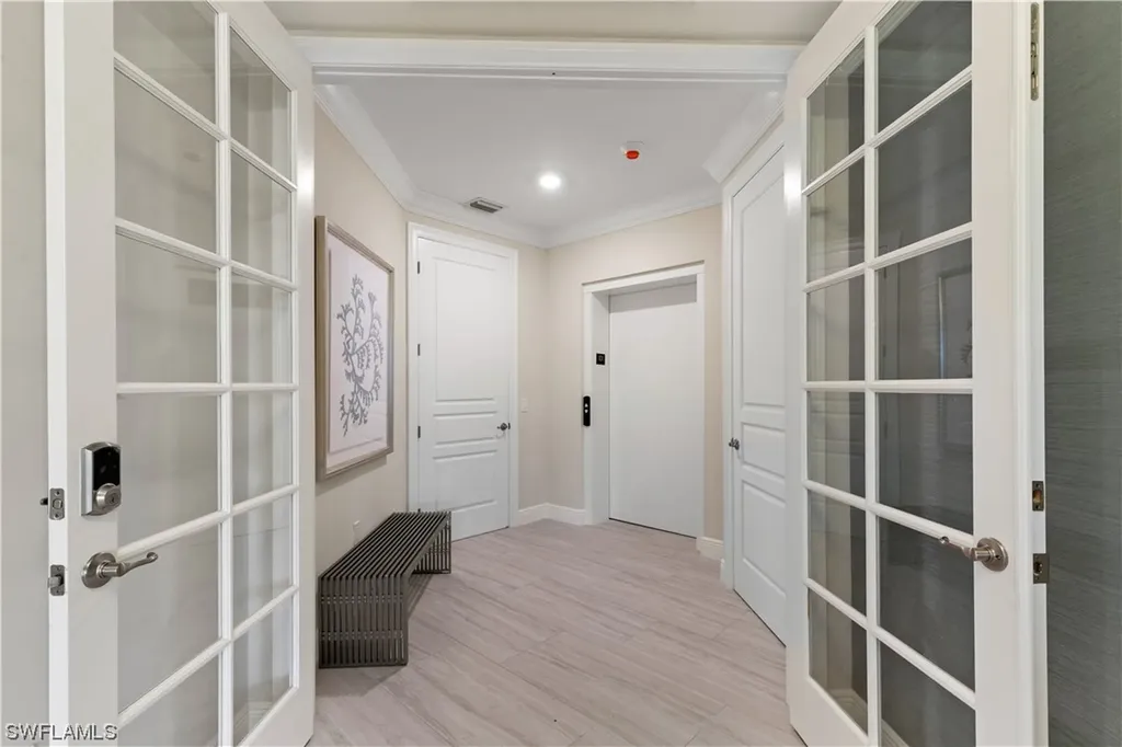16347 Viansa Way Naples FL 34110