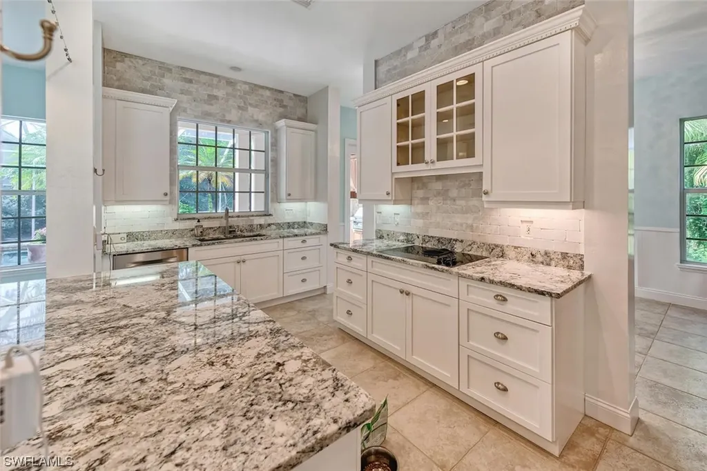 548 Carpenter Court Naples FL 34110