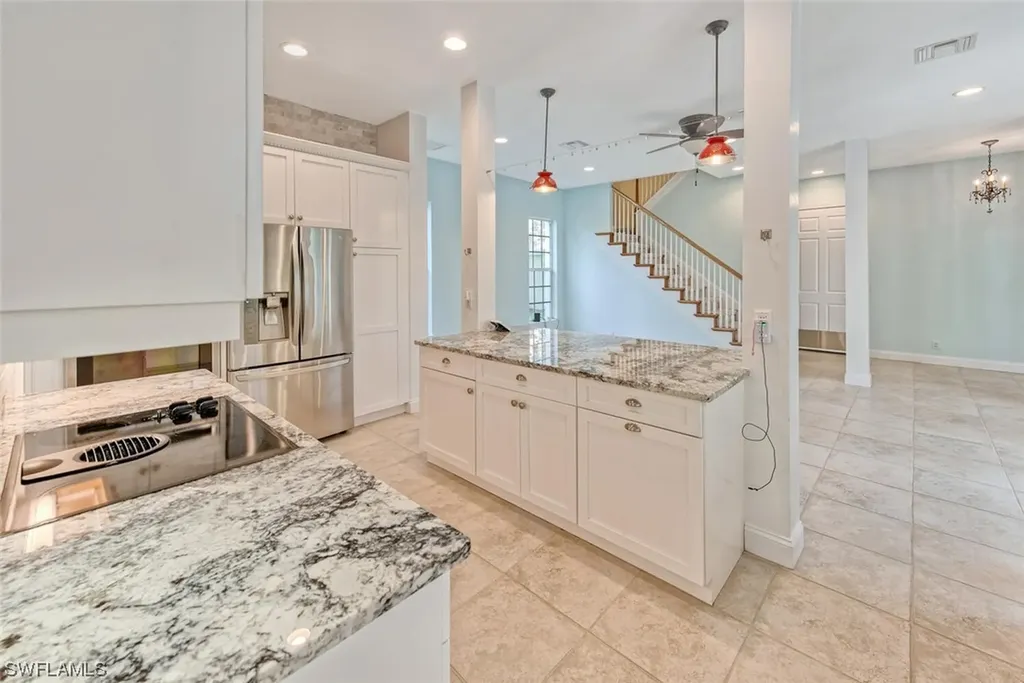 548 Carpenter Court Naples FL 34110