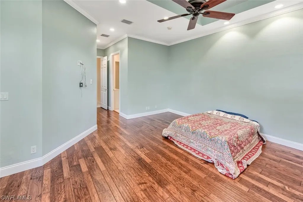 548 Carpenter Court Naples FL 34110