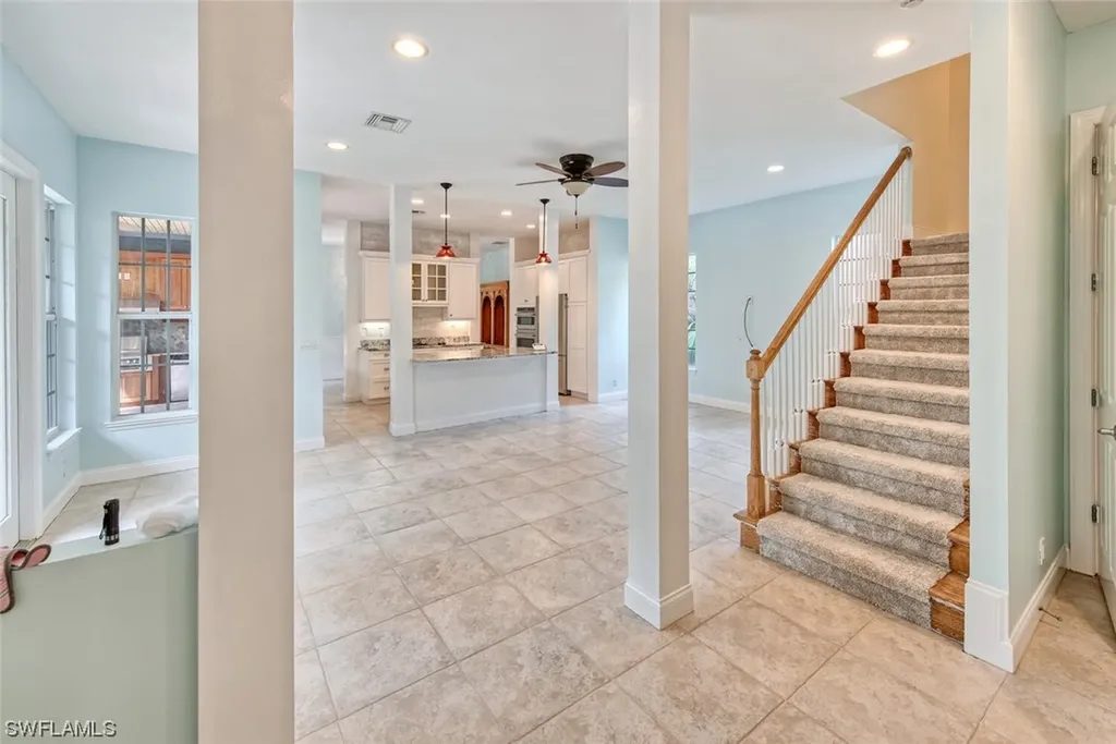 548 Carpenter Court Naples FL 34110