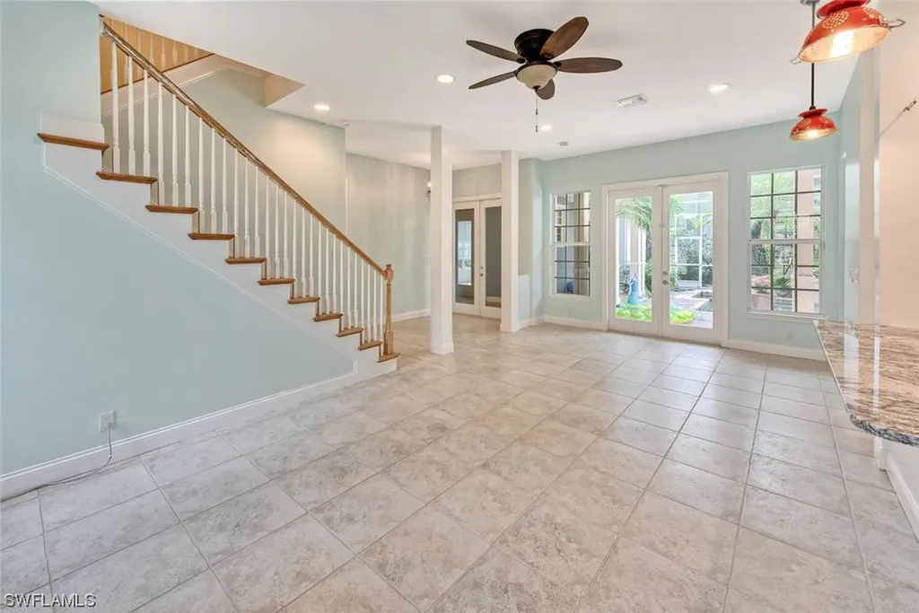 548 Carpenter Court Naples FL 34110