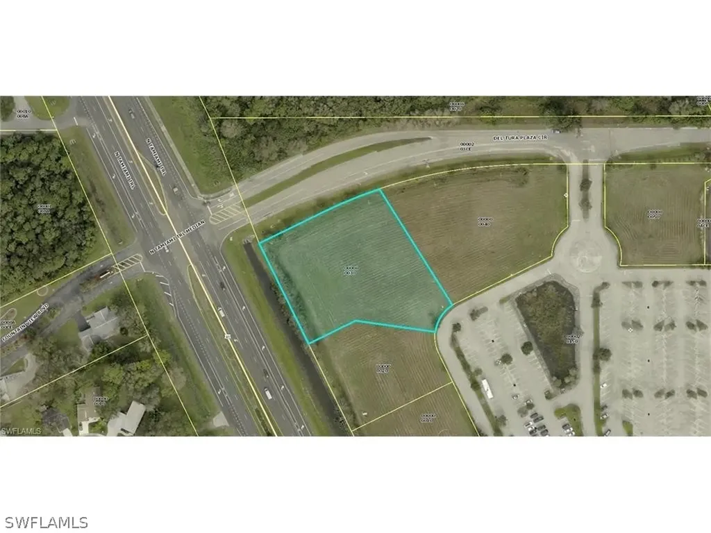 18981 Del Tura Plaza Lane North Fort Myers FL 33903