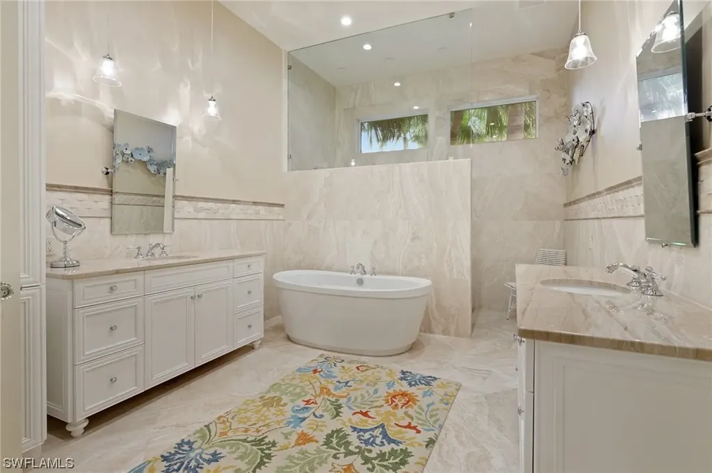 8808 La Palma Lane Naples FL 34108