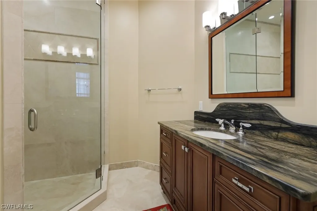 8808 La Palma Lane Naples FL 34108