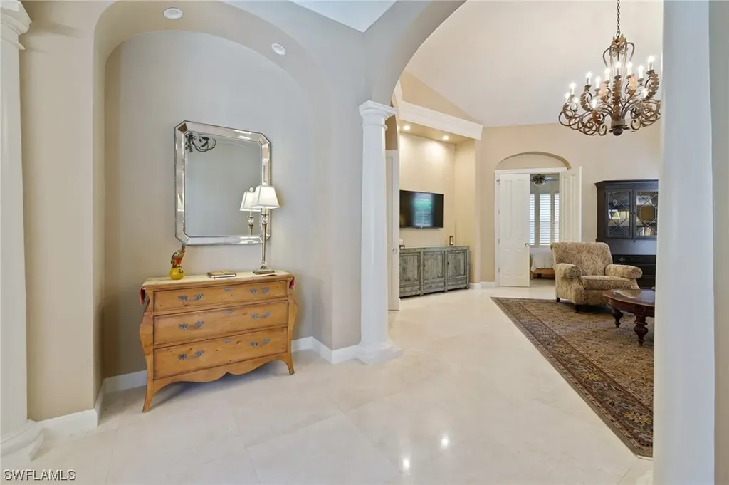 8808 La Palma Lane Naples FL 34108