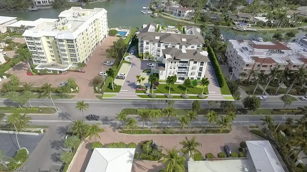 1820 Gulf Shore Boulevard N Naples FL 34102