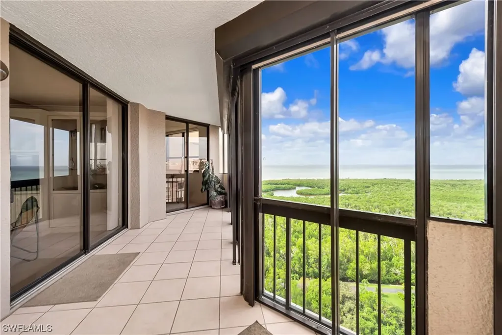 Naples FL, 6001 Pelican Bay Boulevard, Unit F
