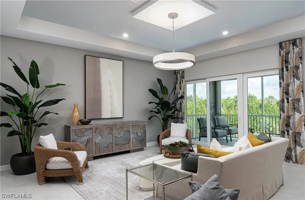 172 Indies Drive East Naples FL 34114