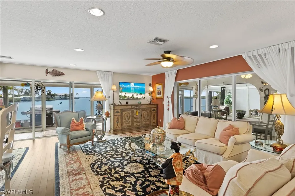 4741 Pine Island Road NW Matlacha FL 33993