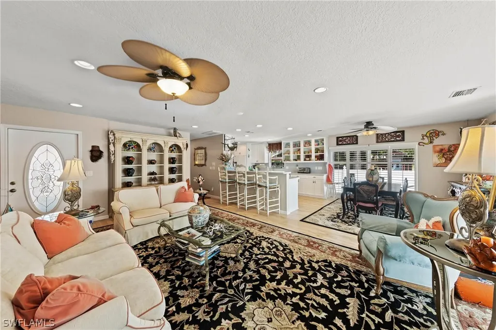 4741 Pine Island Road NW Matlacha FL 33993