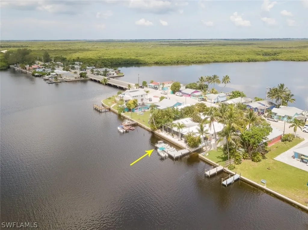 4741 Pine Island Road NW Matlacha FL 33993