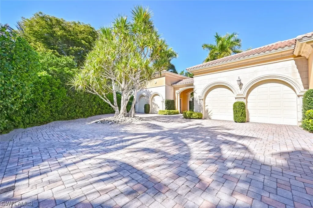 28921 Cavell Terrace Naples FL 34119