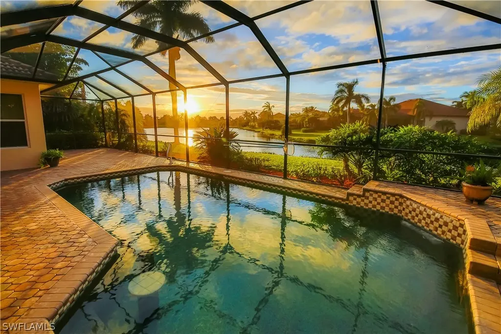5802 Harbour Circle Cape Coral FL 33914
